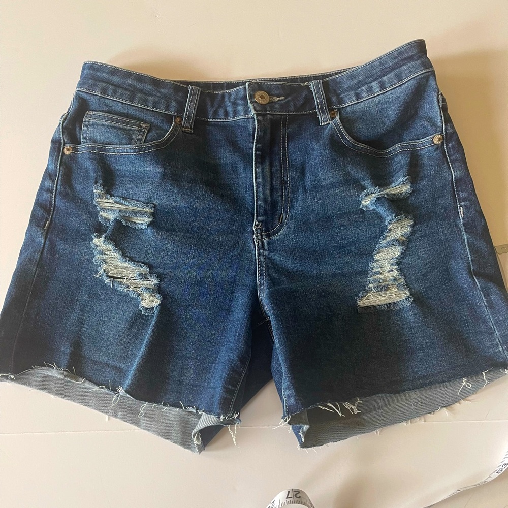 Jean shorts. New without tags. Distressed. Size 6